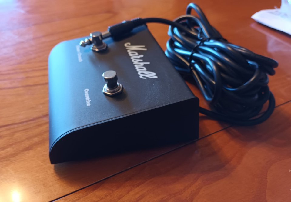 Vendo Pedal Marshall conmutador PEDL-90010 Nuevo