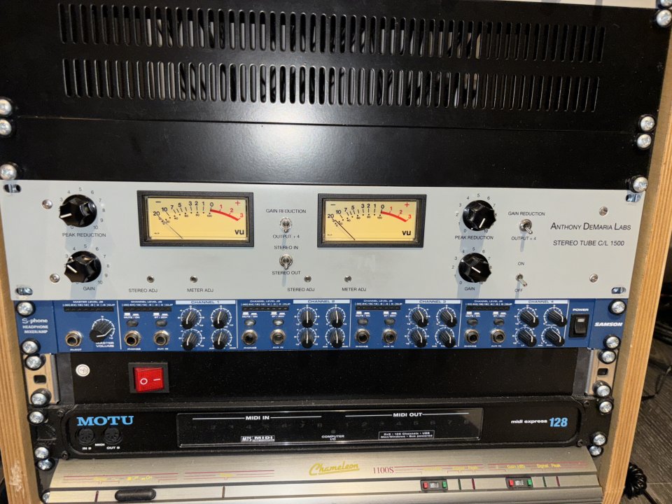 Anthony Demaria Labs ADL1500 Compresor