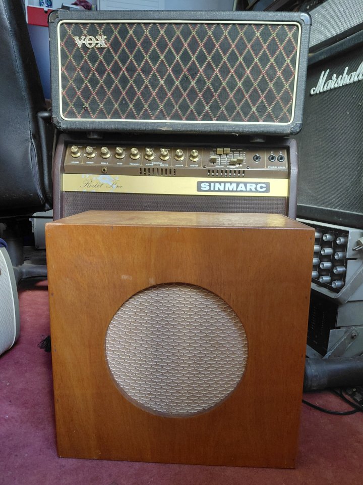 Pantalla altavoz alnico años 50 de segunda mano · Foto 1 de 10 · Córdoba · 100 €