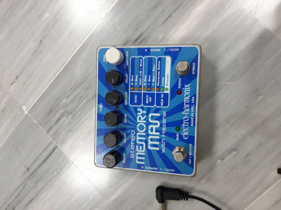 Pedales, conmutadores... FENDER, EH, ENGL, LEHLE, MORLEY...