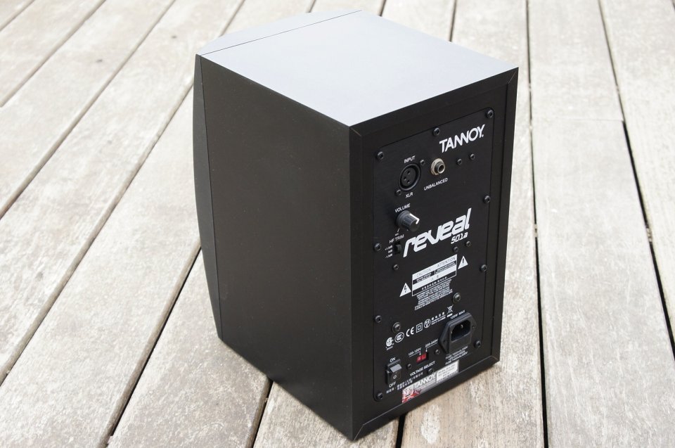 Monitor estudio TANNOY Reveal 501a