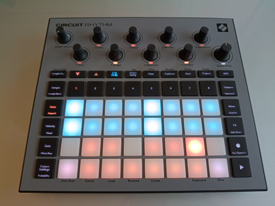 Novation Circuit Rhythm de segunda mano · Foto 3 de 5 · Zamora · 225 €