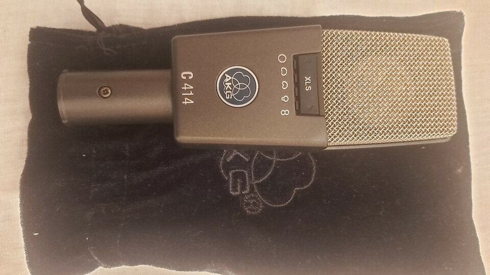 Micrófono AKG  c 414 xls