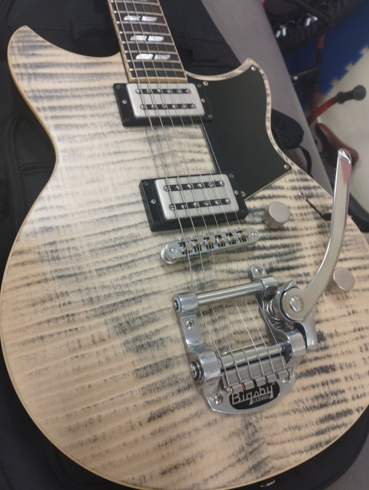 Yamaha Revstar RS720B Bigsby AGR Ash Grey