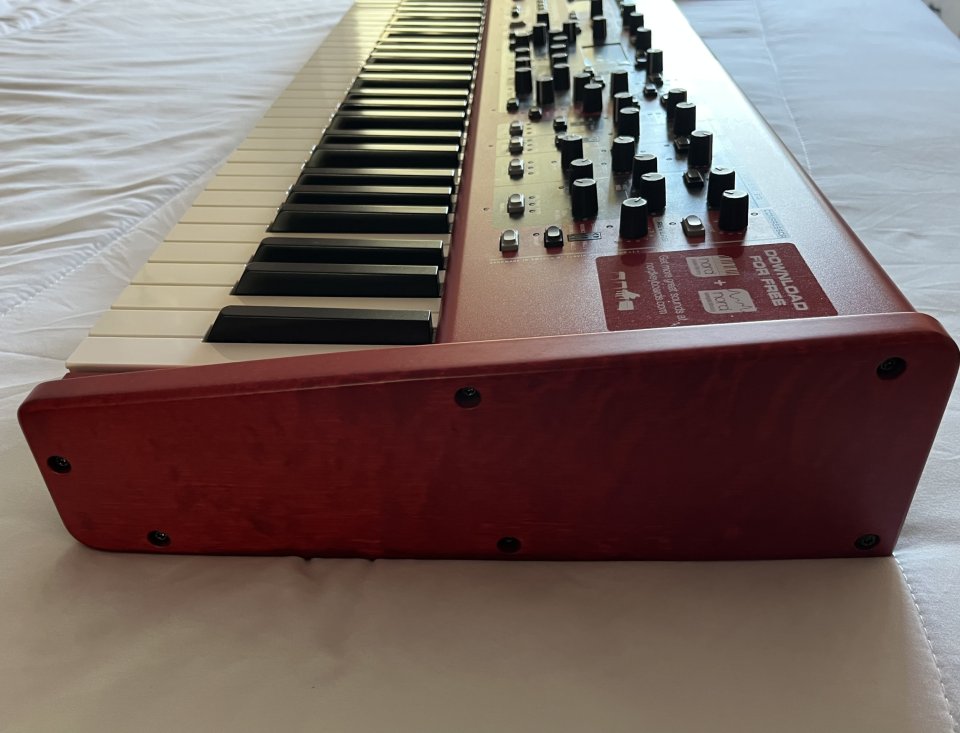 Clavia Nord Stage Hammer Action 3 76 teclas