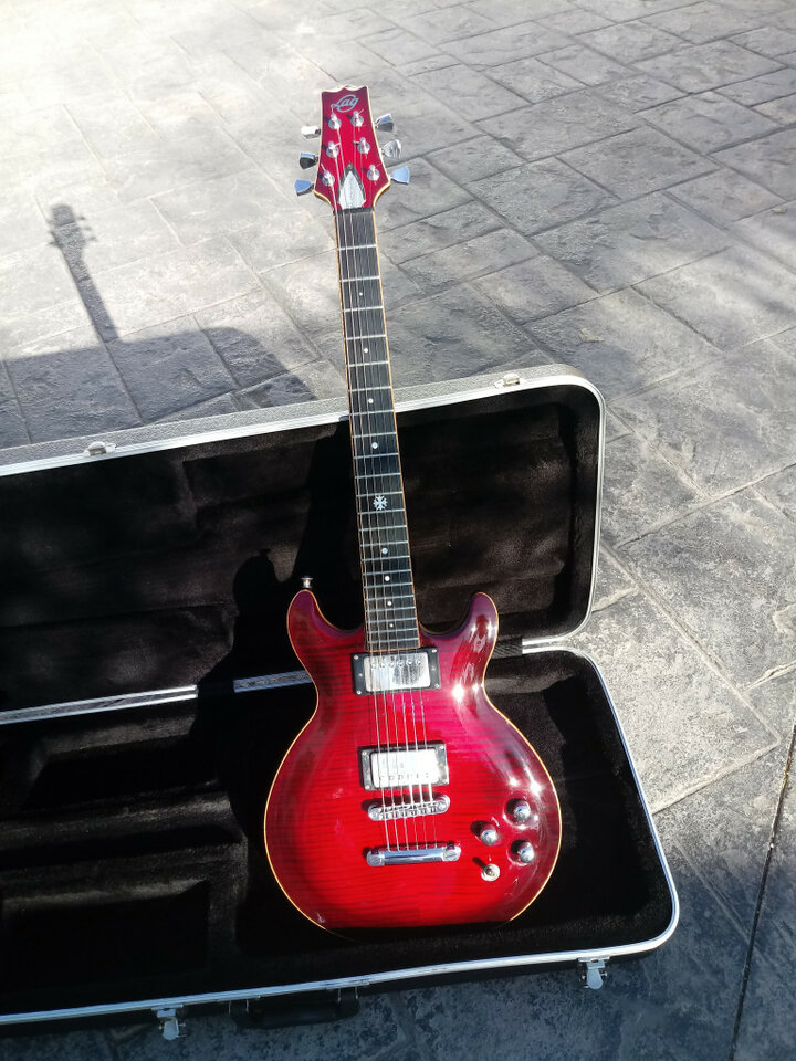 LAG ROXANE PRESTIGE  2000MADE IN FRANCE GAMA ALTA ( Bedarieux)