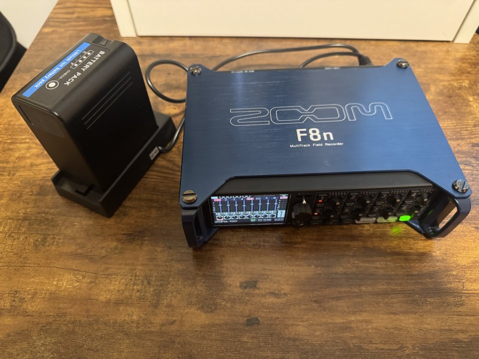 Grabadora ZOOM f8n de segunda mano · Foto 1 de 6 · Madrid · 650 €