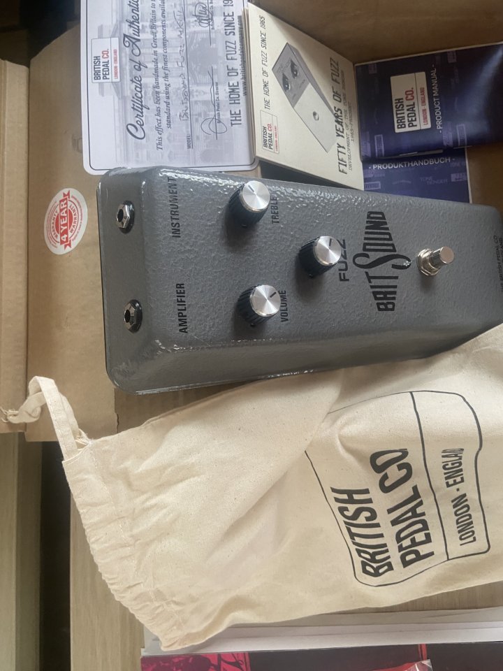 Pedal Fuzz MK II BritSound de segunda mano · Foto 2 de 6 · Valencia · 275 €