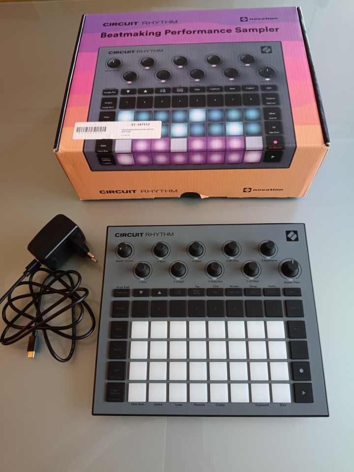 Novation Circuit Rhythm de segunda mano · Foto 5 de 5 · Zamora · 225 €