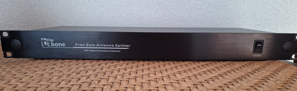 Amplificador antena t.bone de segunda mano · Foto 1 de 5 · Barcelona · 350 €