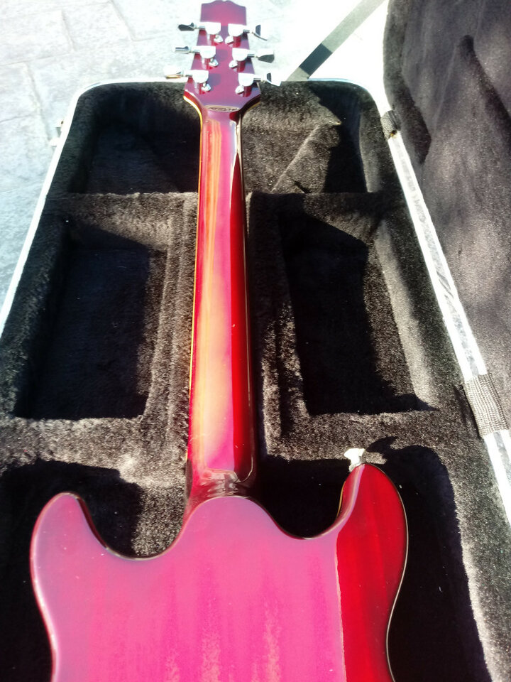 LAG ROXANE PRESTIGE  2000MADE IN FRANCE GAMA ALTA ( Bedarieux)