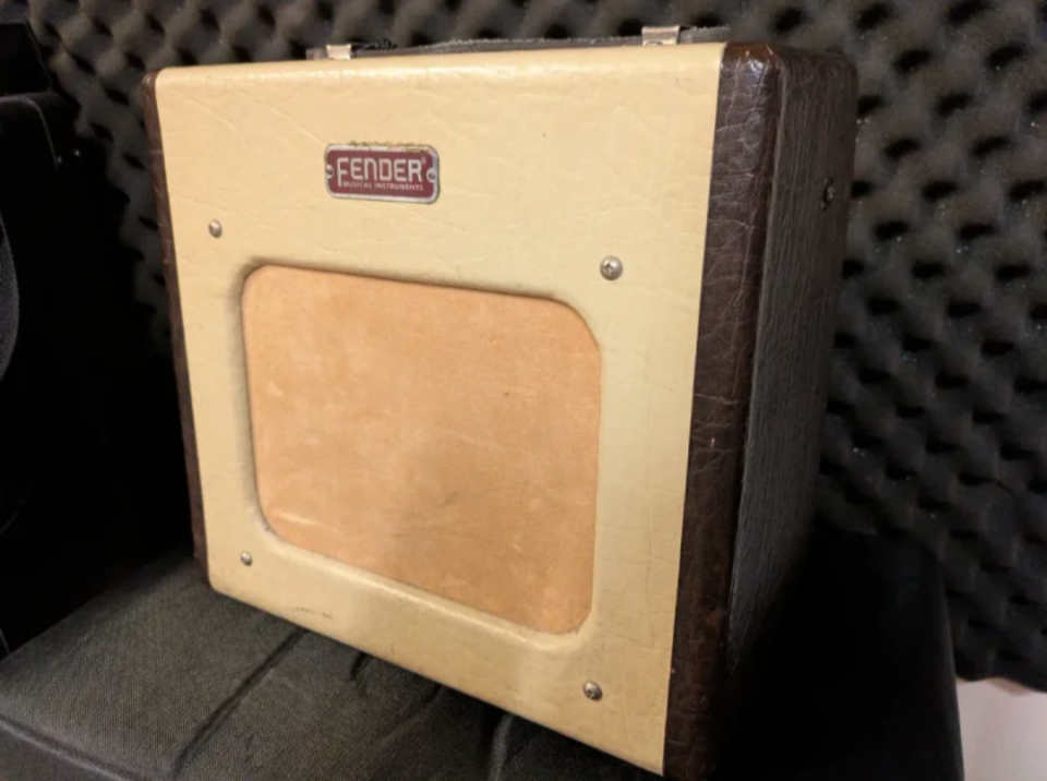 Fender Champion 600 de segunda mano · Foto 2 de 4 · Madrid · 265 €