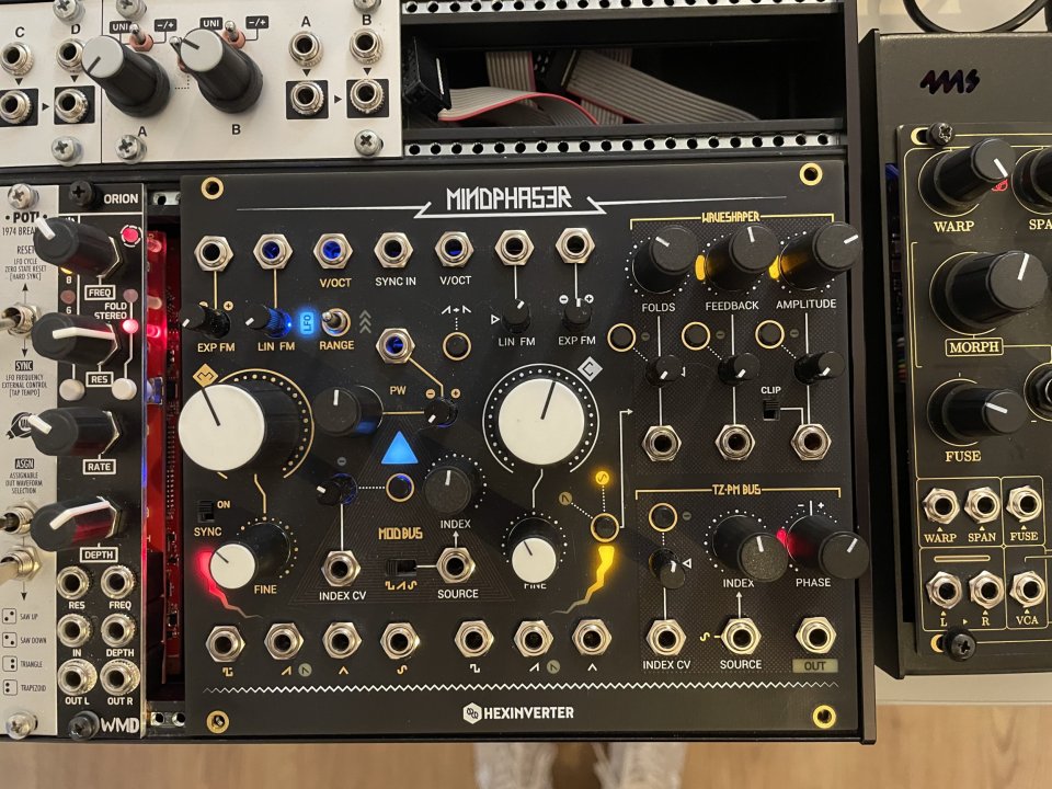 Erica Synth / Hexinverter Mindphaser Complex Oscillator