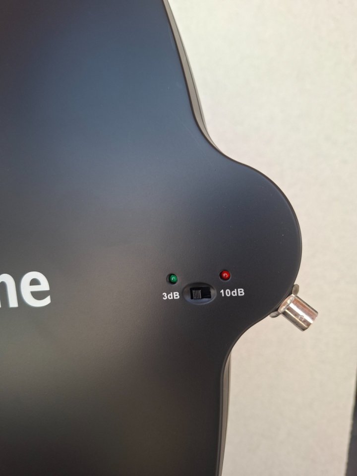 Amplificador antena t.bone de segunda mano · Foto 4 de 5 · Barcelona · 350 €