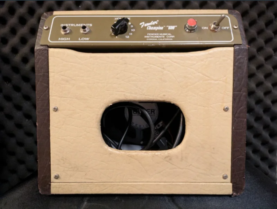 Fender Champion 600 de segunda mano · Foto 4 de 4 · Madrid · 265 €