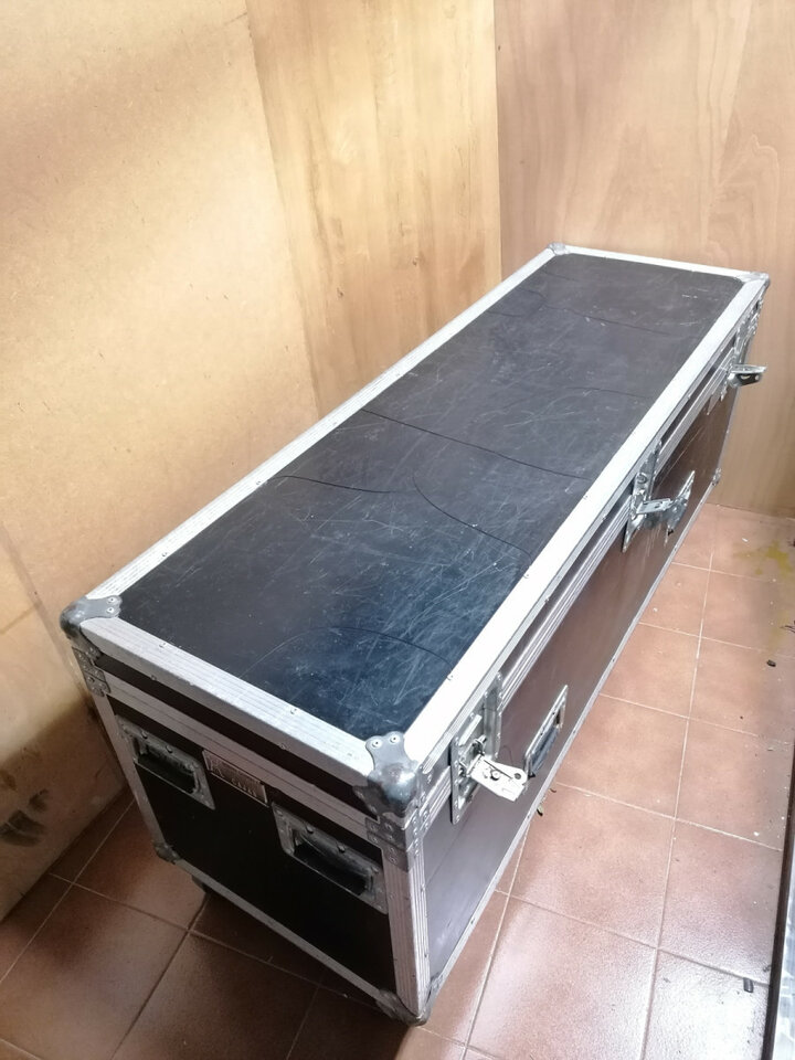 Flightcase gran dimensión (1.5m x 0.5m)