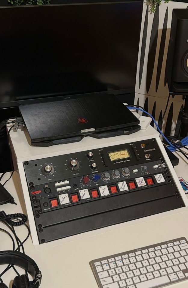 Warm Audio WA73 EQ (Neve 1073) Preamp de segunda mano · Foto 1 de 2 · Huelva · 690 €