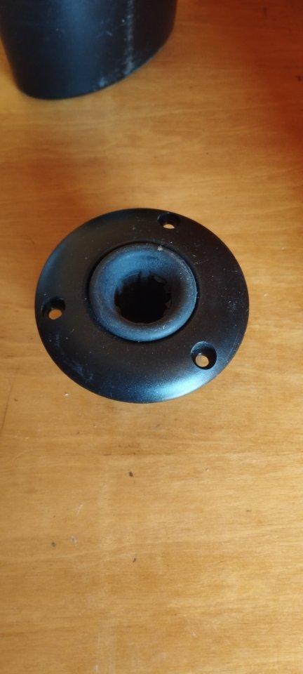 Soporte para micrófono atril Sennheiser MZS 31 de segunda mano · Foto 2 de 2 · Barcelona · 10 €