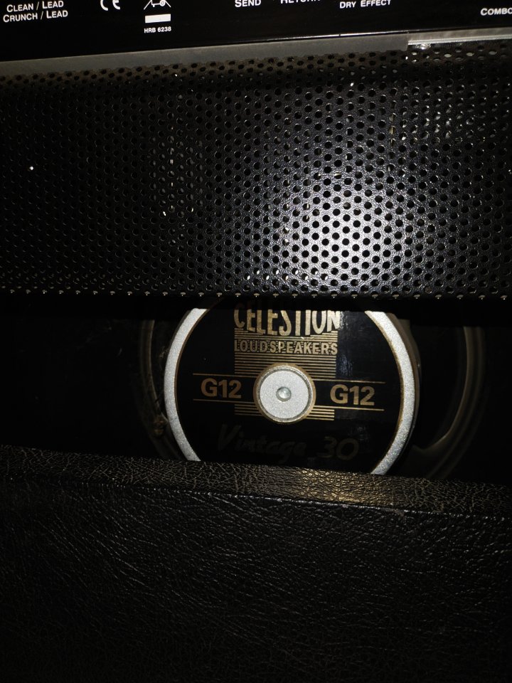 Amplificador ENGL Thunder 50 de segunda mano · Foto 4 de 5 · Valencia · 379 €