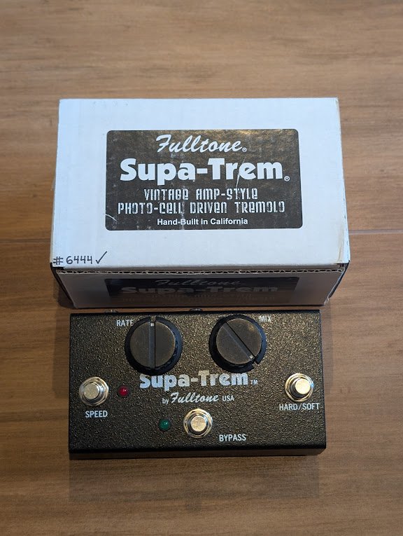 Fulltone Supa-Trem ST-1 - envío incluido de segunda mano · Foto 1 de 6 · Madrid · 220 €