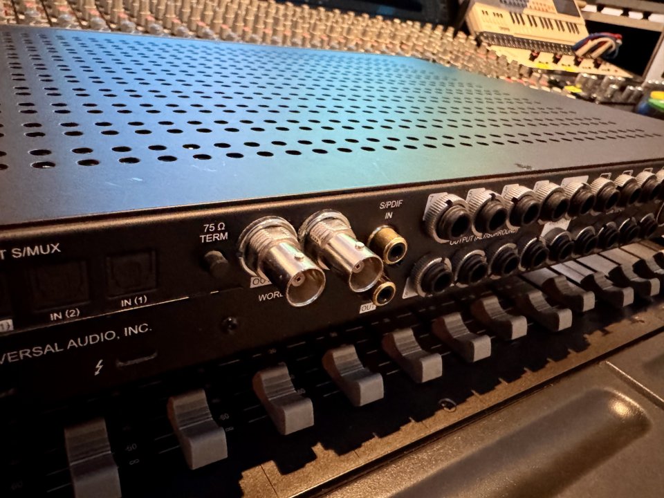 Universal Audio Apollo x8 + Extras de segunda mano · Foto 7 de 8 · Murcia · 1700 €