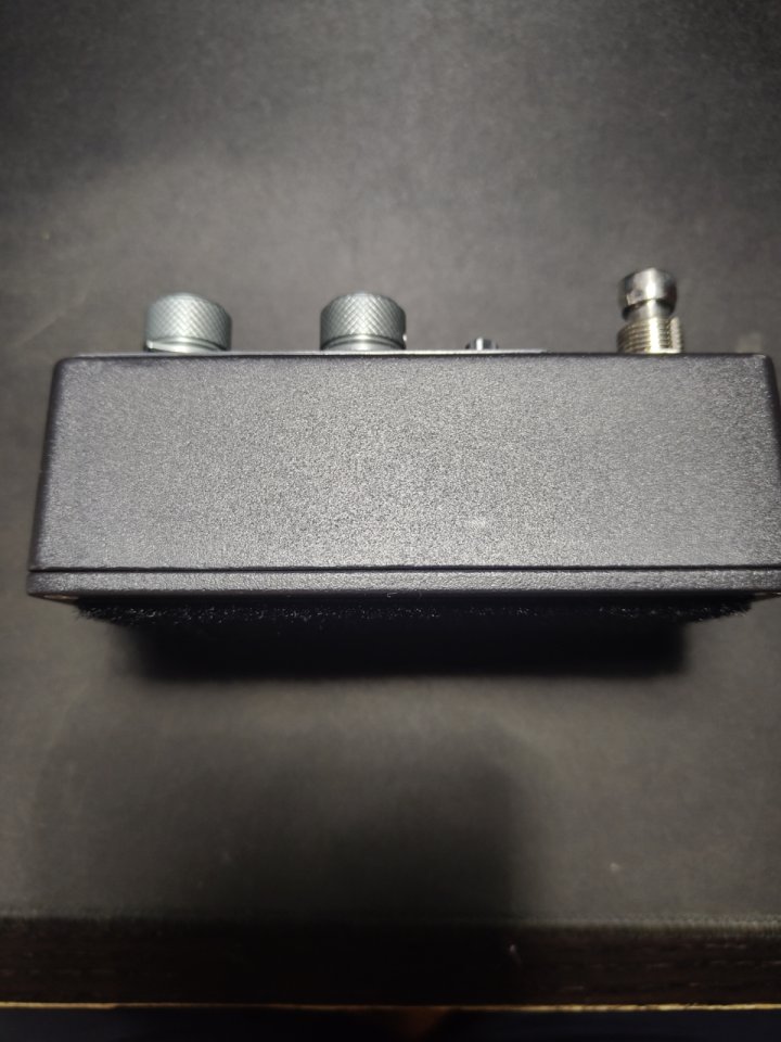 Pedal Cornerstone Nero Fuzz de segunda mano · Foto 4 de 6 · Málaga · 200 €