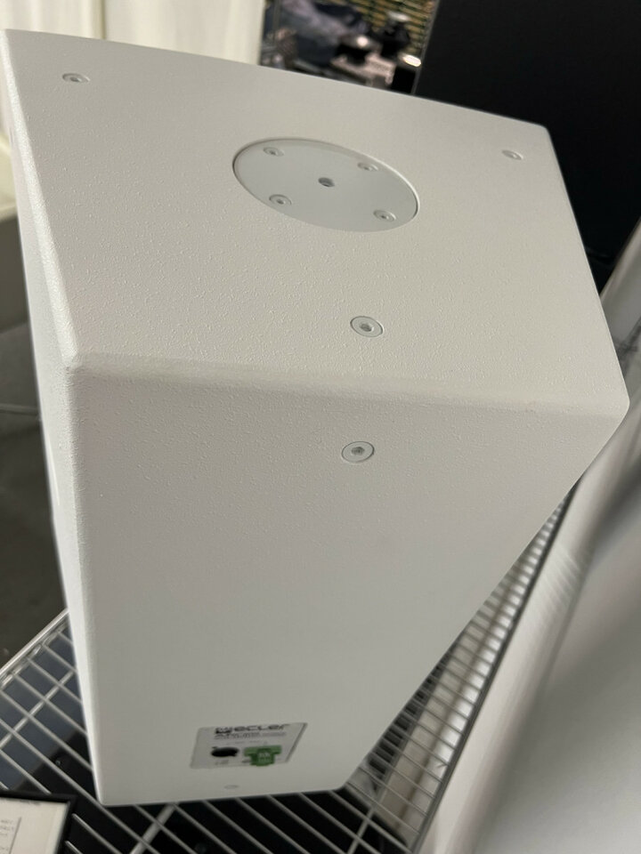 Altavoces Ecler pasivos (install) nuevos.