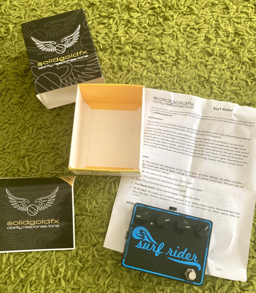 Solid Gold FX Surf Rider ( 1ª versión ) - reverb
