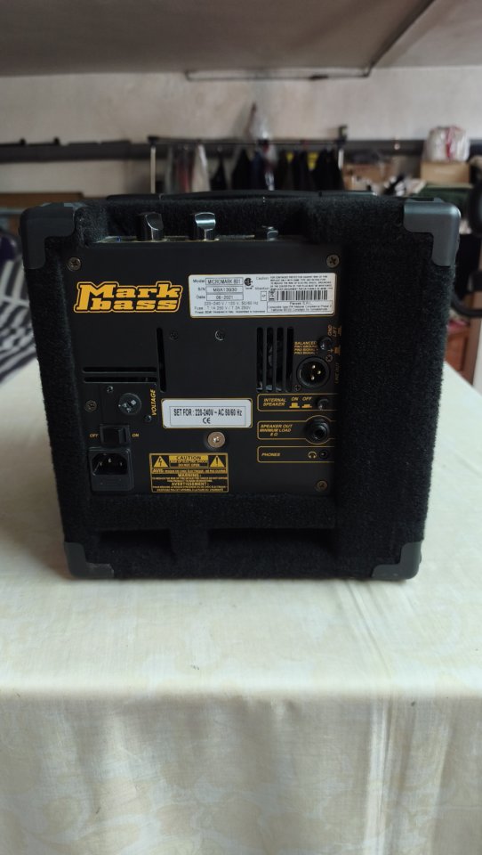 Markbass micromark 801 de segunda mano · Foto 2 de 4 · Madrid · 220 €