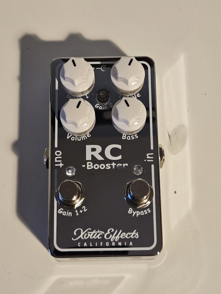 Xotic RC booster v2 de segunda mano · Foto 1 de 6 · Valladolid · 135 €