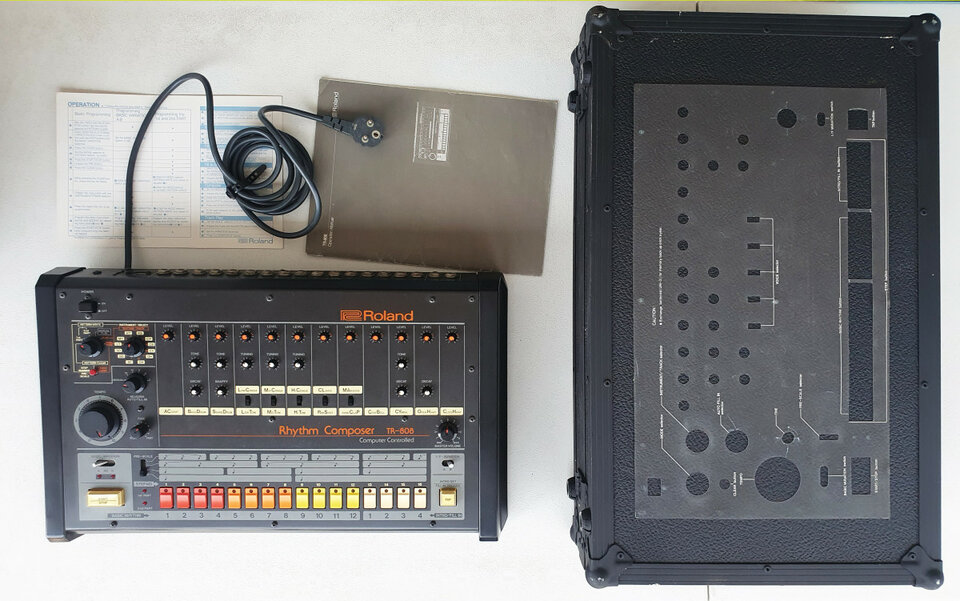 Roland TR-808 Rhythm Composer