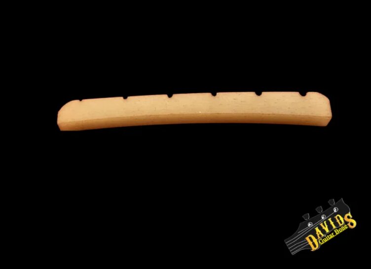 Cejuela de hueso de camello Fender Stratocaster de 7,25"