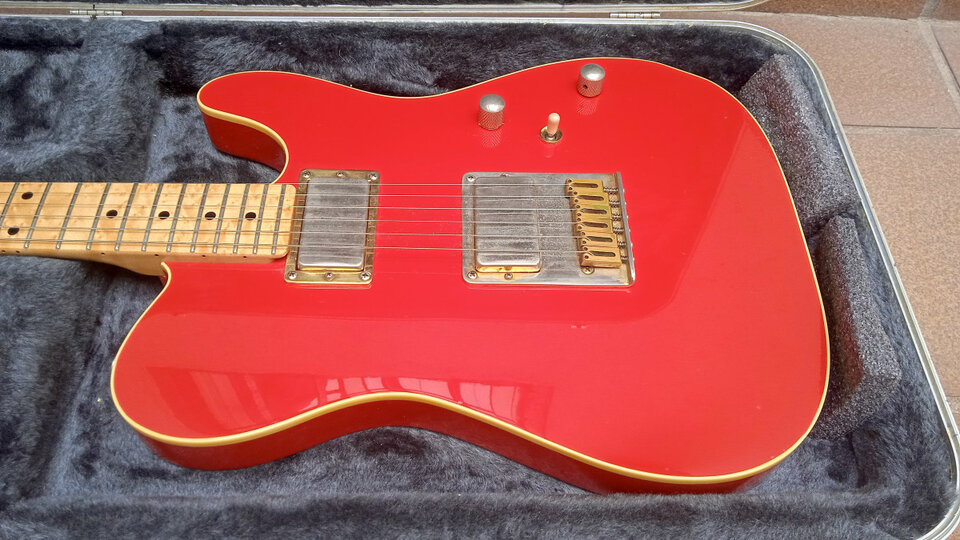 1987 Schecter Telecaster Saturn USA modelo Pete Townshend