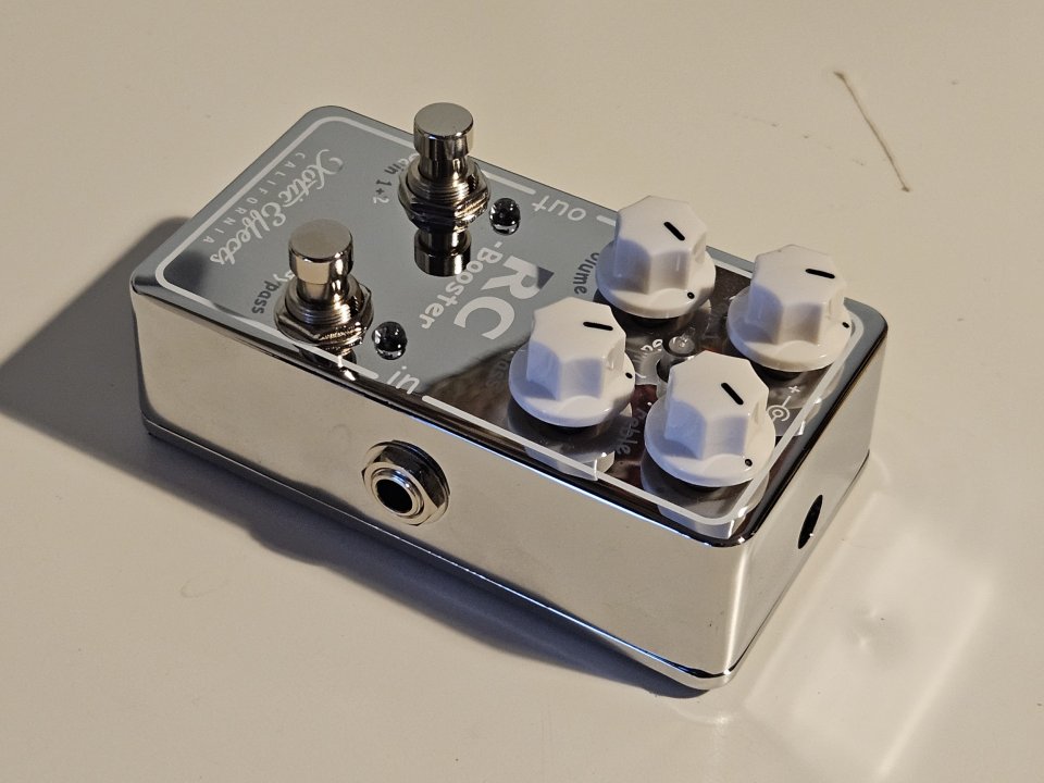 Xotic RC booster v2 de segunda mano · Foto 4 de 6 · Valladolid · 135 €
