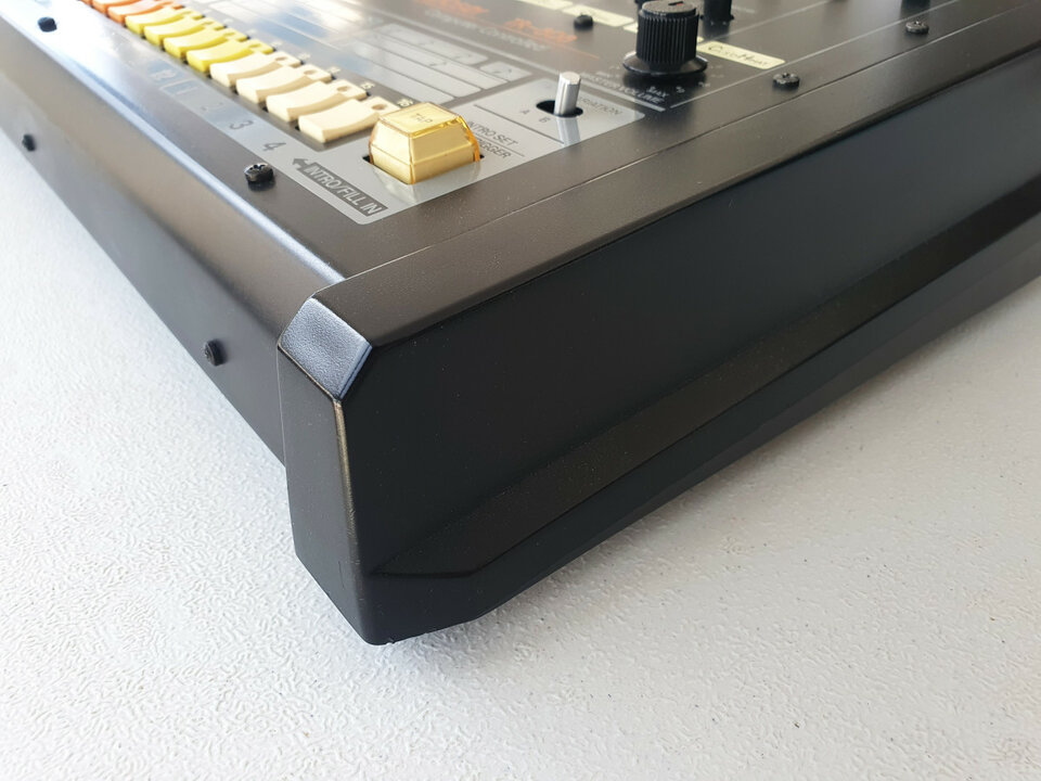 Roland TR-808 Rhythm Composer