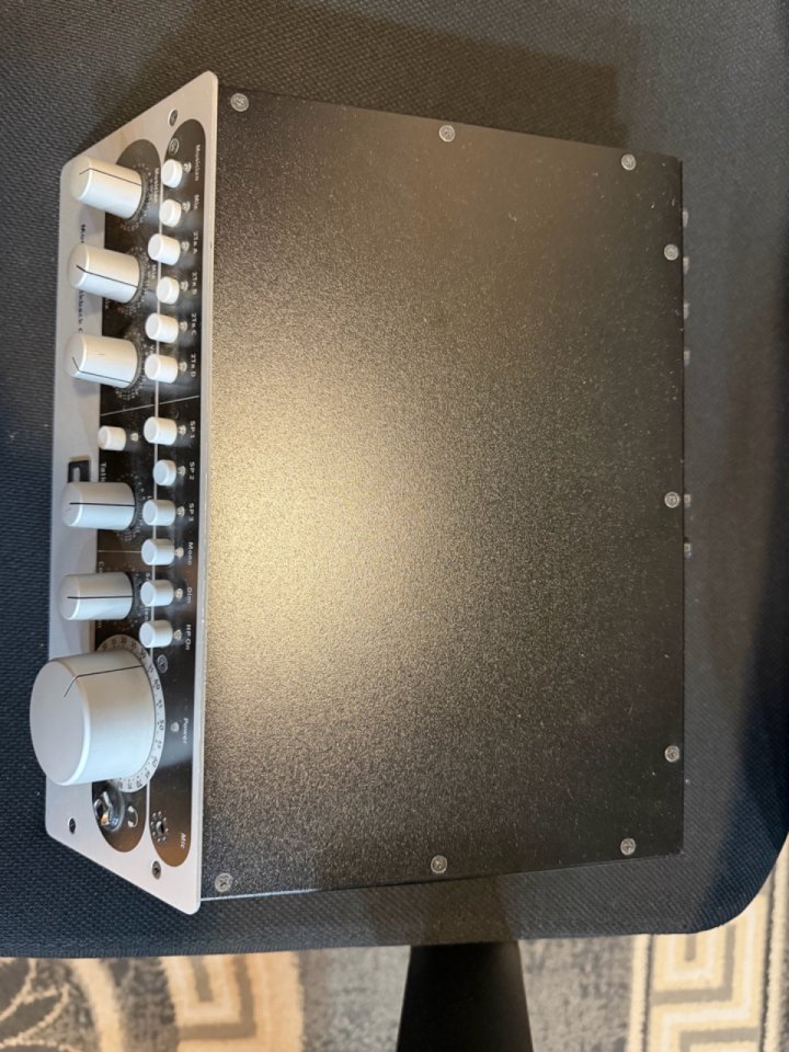 MTC 2381 - Controlador de Monitores de Estudio y Talkback de segunda mano · Foto 3 de 3 · Badajoz · 350 €