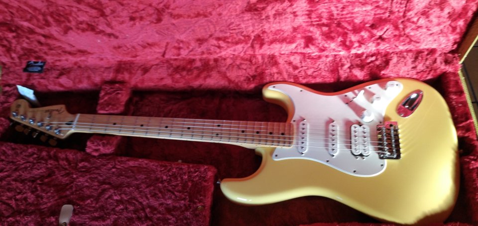 Fender Player Stratocaster MN Buttercream