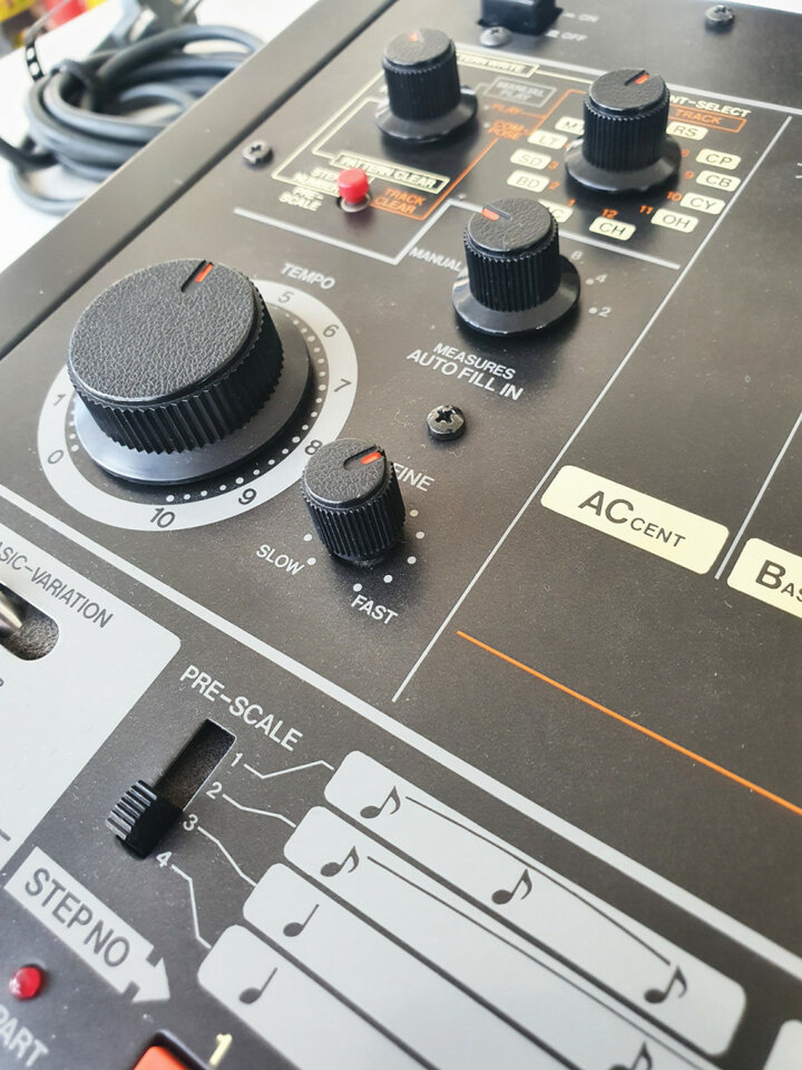 Roland TR-808 Rhythm Composer