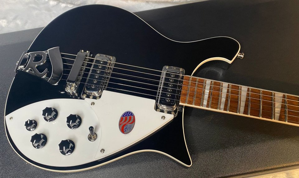 Rickenbacker 620 Jetglo 2026. Nueva sin estrenar de segunda mano · Foto 2 de 5 · Madrid · 2250 €