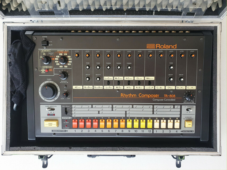 Roland TR-808 Rhythm Composer