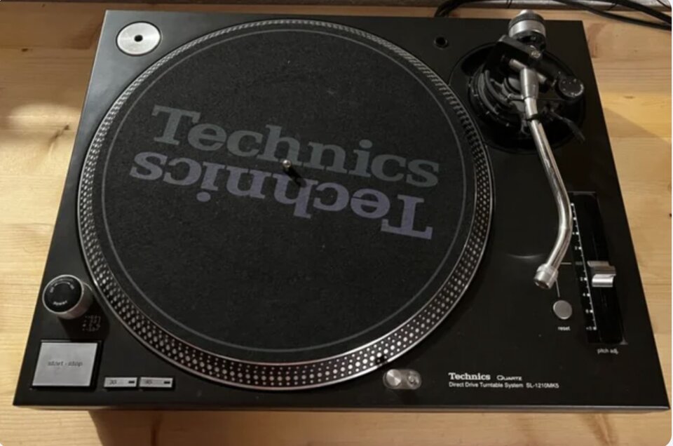 TECHNICS 1210 mk5