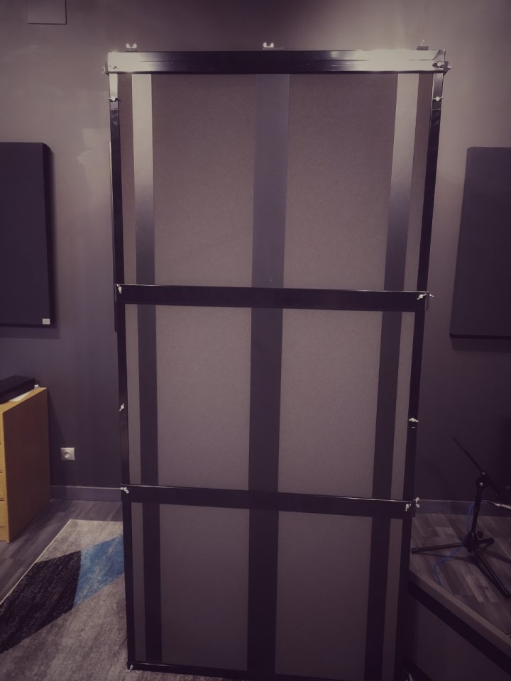 Cabina de Grabación / Locución Profesional – COMO NUEVA