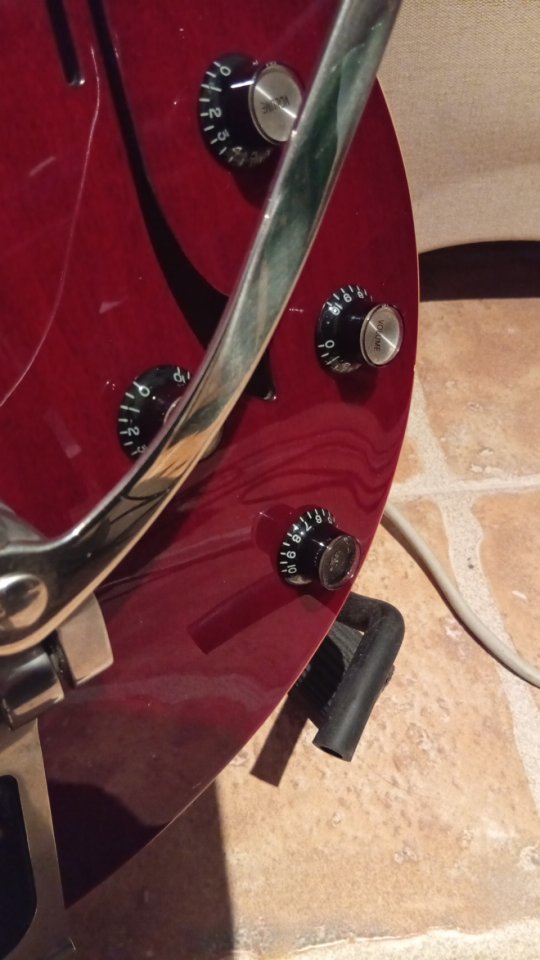 Yamaha tvl sa 503 de segunda mano · Foto 7 de 7 · Valencia · 700 €