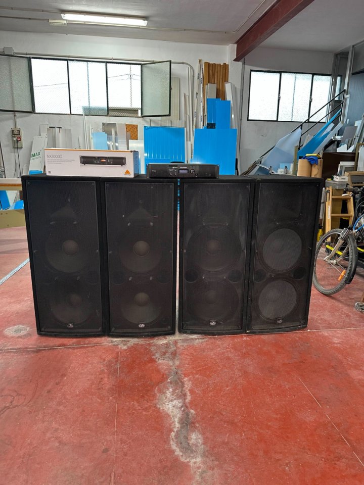 Equipo sonido DAS 3000W de segunda mano · Foto 1 de 3 · Murcia · 1700 €
