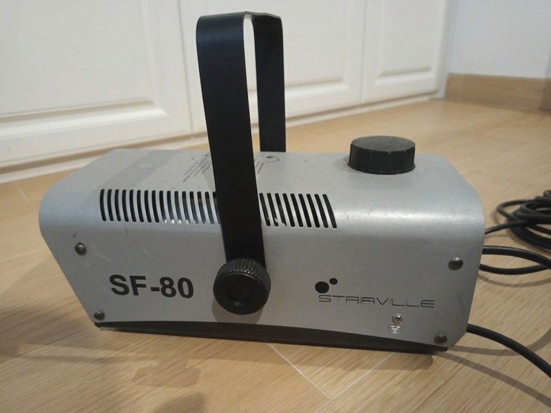 Máquina de humo Stairville SF-80 - Para reparar o piezas de segunda mano · Foto 3 de 6 · Cantabria · 30 €