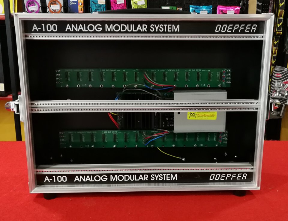 Doepfer A-100 case P6