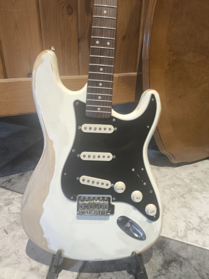 Partcaster Cuerpo Relic, electrónica Squier classic vibe 50s, Mastil bullet de segunda mano · Foto 6 de 7 · Cáceres · 320 €