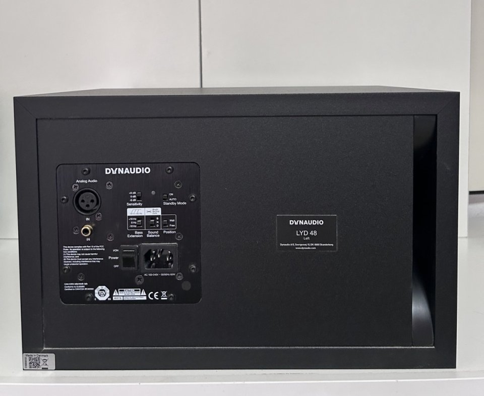 DYNAUDIO LYD - 48 de segunda mano · Foto 7 de 10 · Zamora · 1500 €