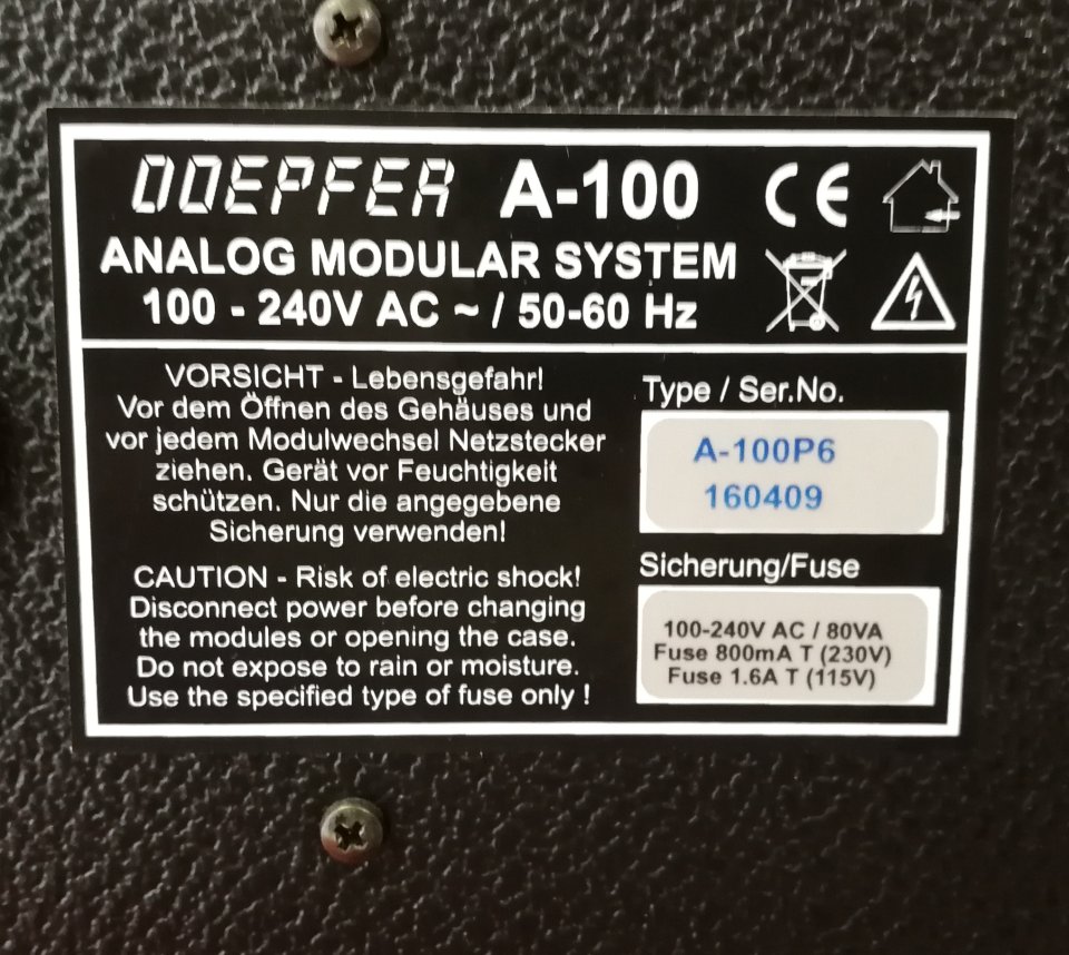 Doepfer A-100 case P6