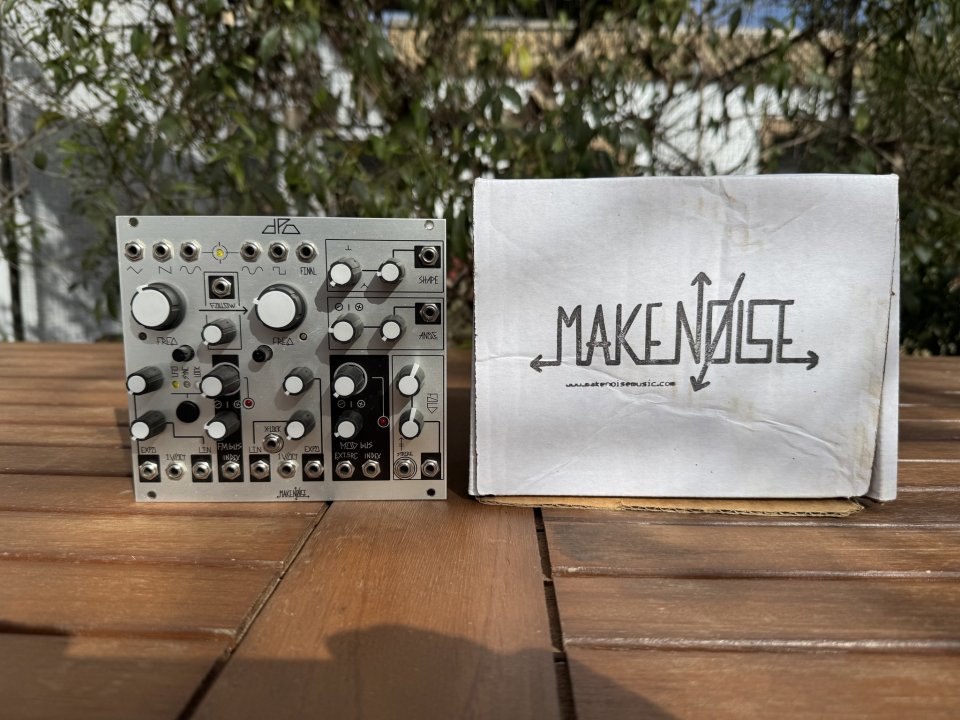 Make Noise DPO (doble VCO analógico complejo, 28 HP) de segunda mano · Sevilla · 575 €